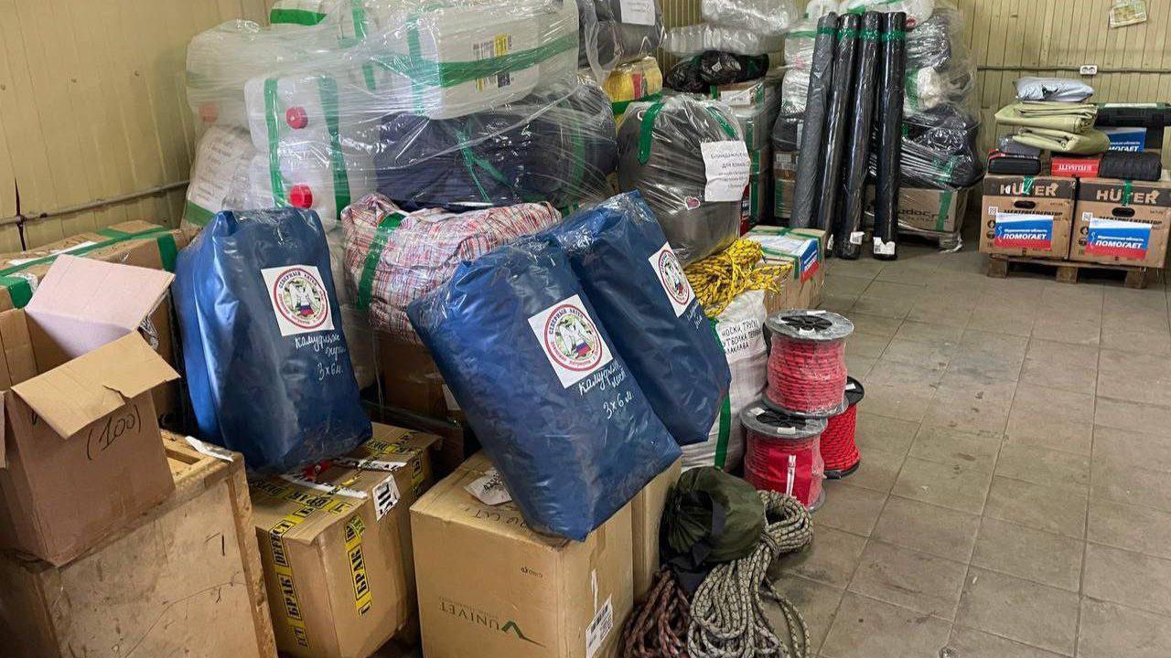 Бойцам в зону спецоперации доставили очередную партию гуманитарного груза из Мурманской области